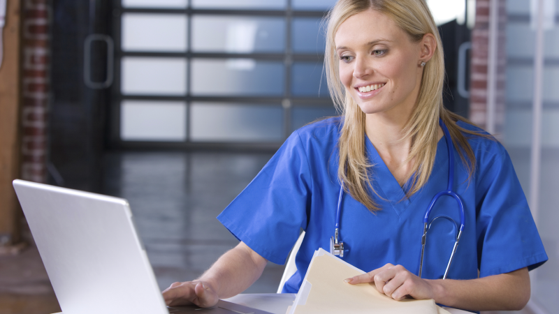 Online Nursing Education: The Benefits You Will Enjoy