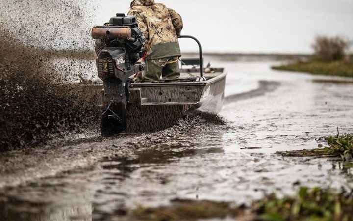 Revolutionizing Waterways with Long Tail Mud Motor Kits