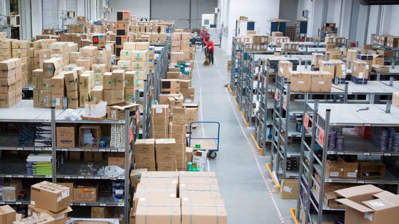 Optimizing Warehouse Layouts for Maximum Productivity